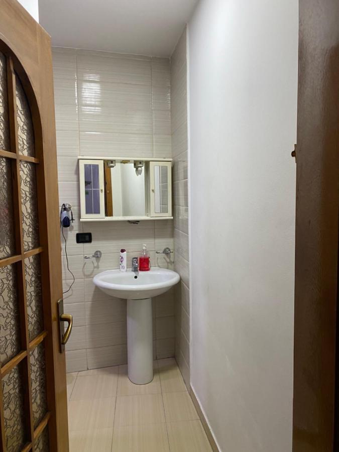 Tirana Apartment White Exteriör bild