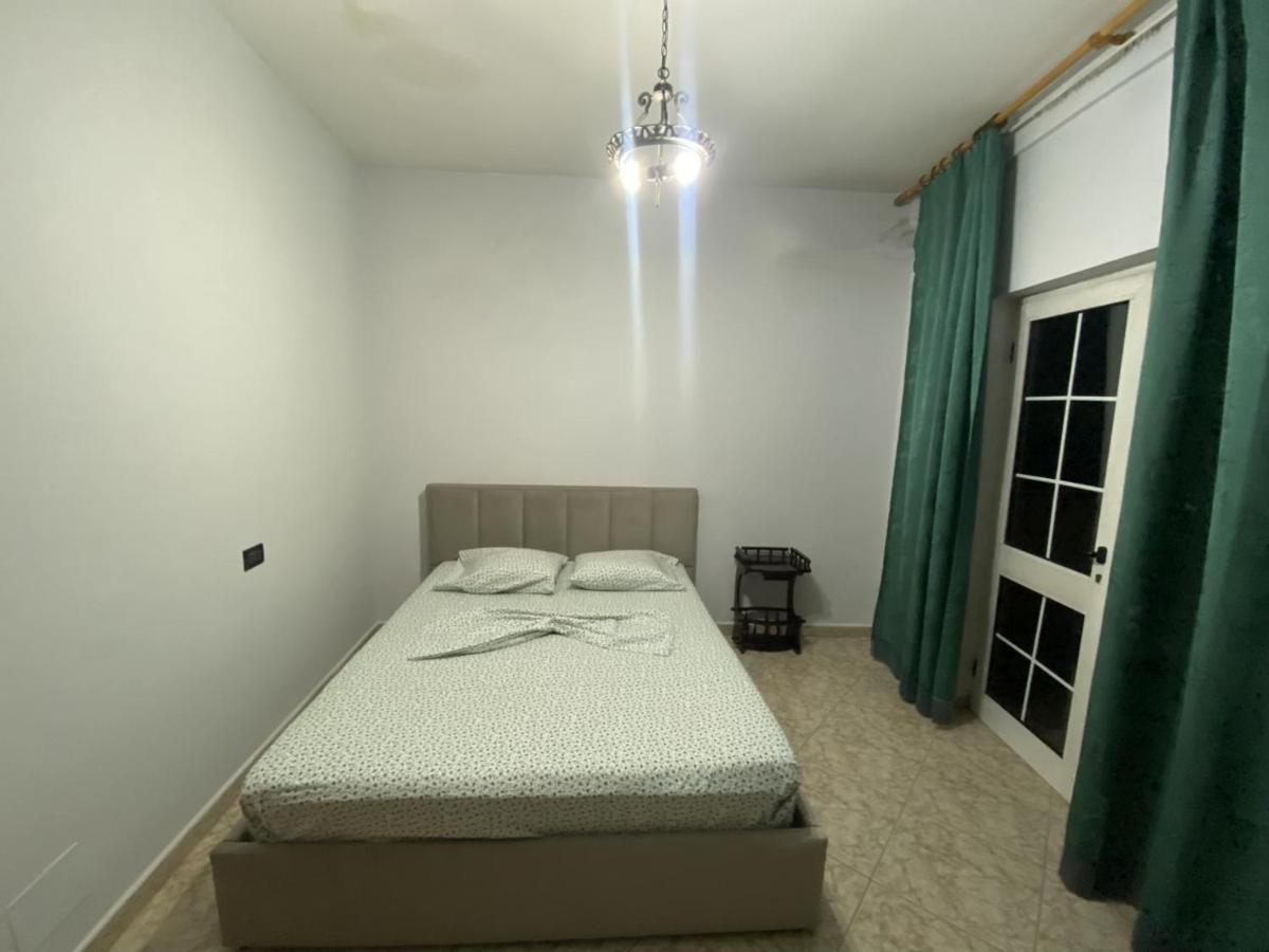 Tirana Apartment White Exteriör bild
